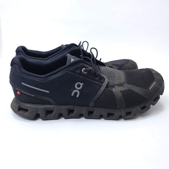 ON Cloud Women's All Black On Running US size 11w 59.98905 - Picture 1 of 6